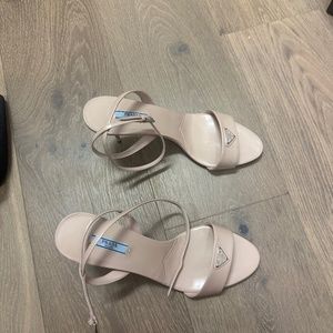Prada beige new with tags sandals  Sz 42